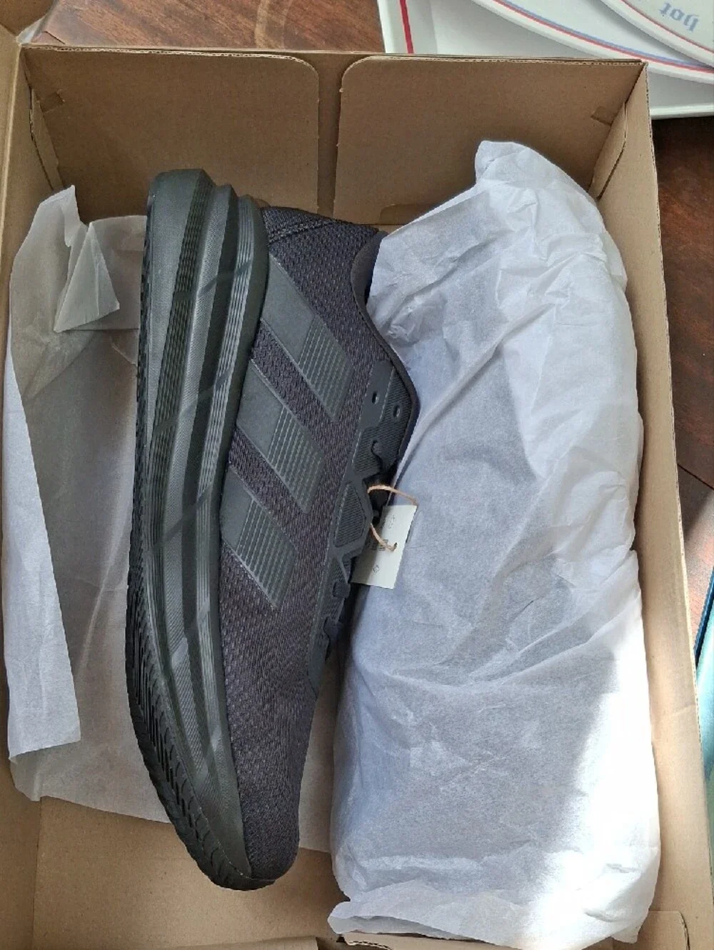 adidas Men's Black Low-Top Athletic Sneakers
